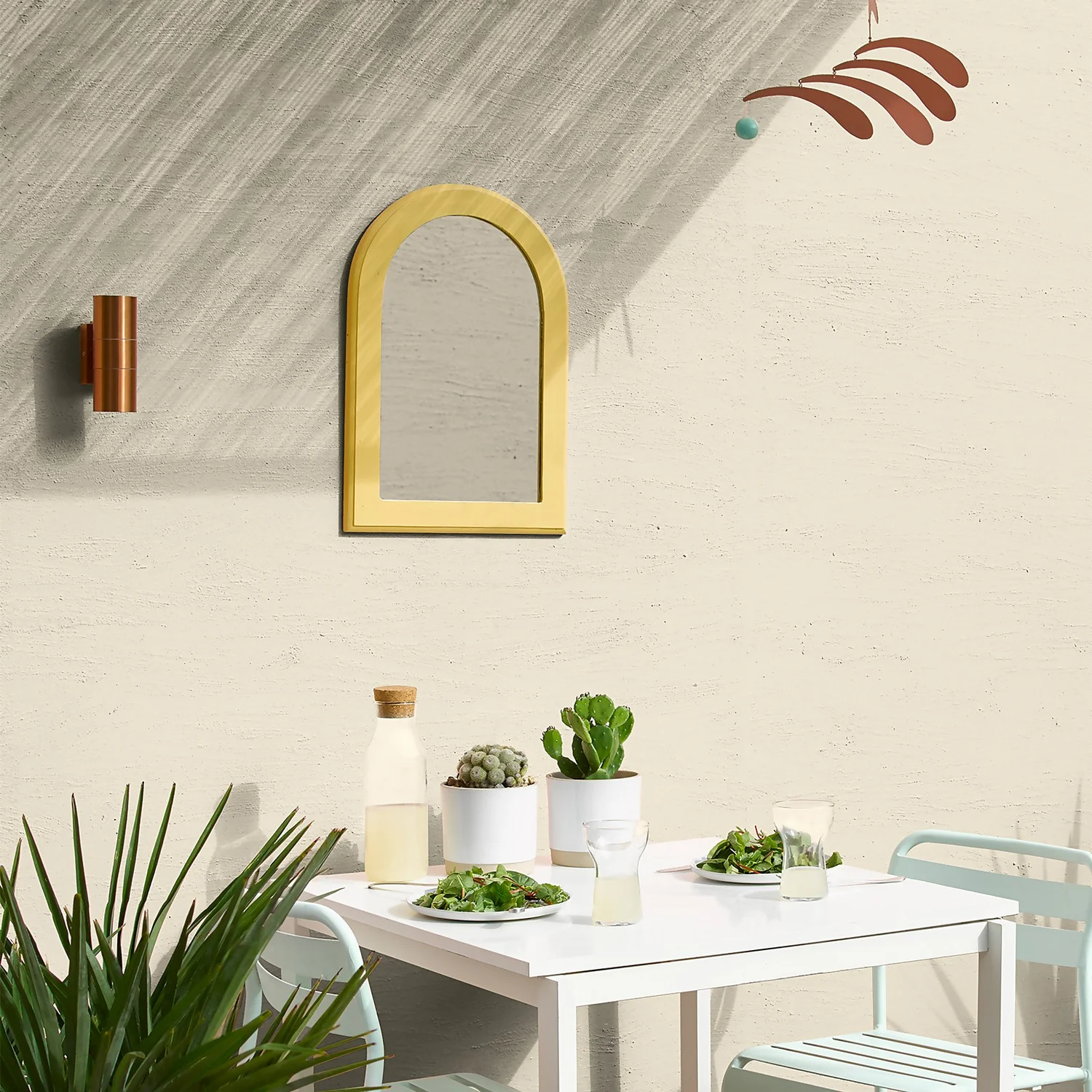 Sandtex® Ultra Smooth Masonry Paint Ivory Stone - 10L 5 Sandtex® Ultra Smooth Masonry Paint Ivory Stone - 10L - Image 5