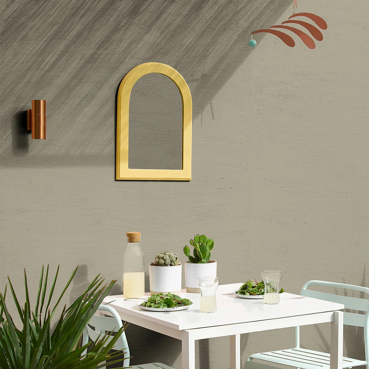 Sandtex® Ultra Smooth Masonry Paint French Grey - 5L 4 Sandtex® Ultra Smooth Masonry Paint French Grey - 5L - Image 4