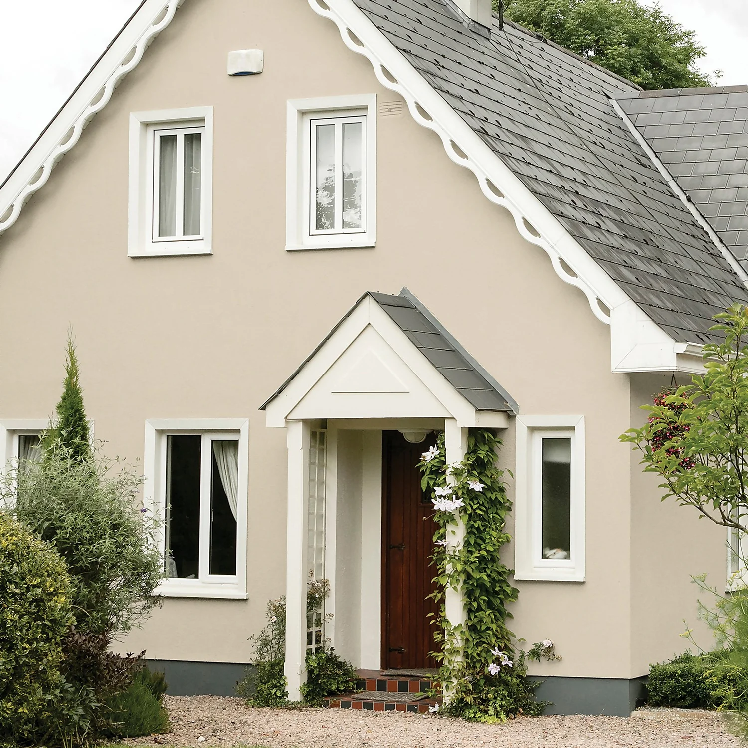 Sandtex® Ultra Smooth Masonry Paint Country Stone - 10L 2 Sandtex® Ultra Smooth Masonry Paint Country Stone - 10L - Image 2