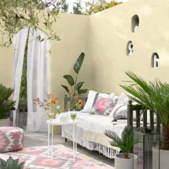 Sandtex® Ultra Smooth Masonry Paint Cornish Cream - 2.5L -Sandtex 12841413 1434872084350871