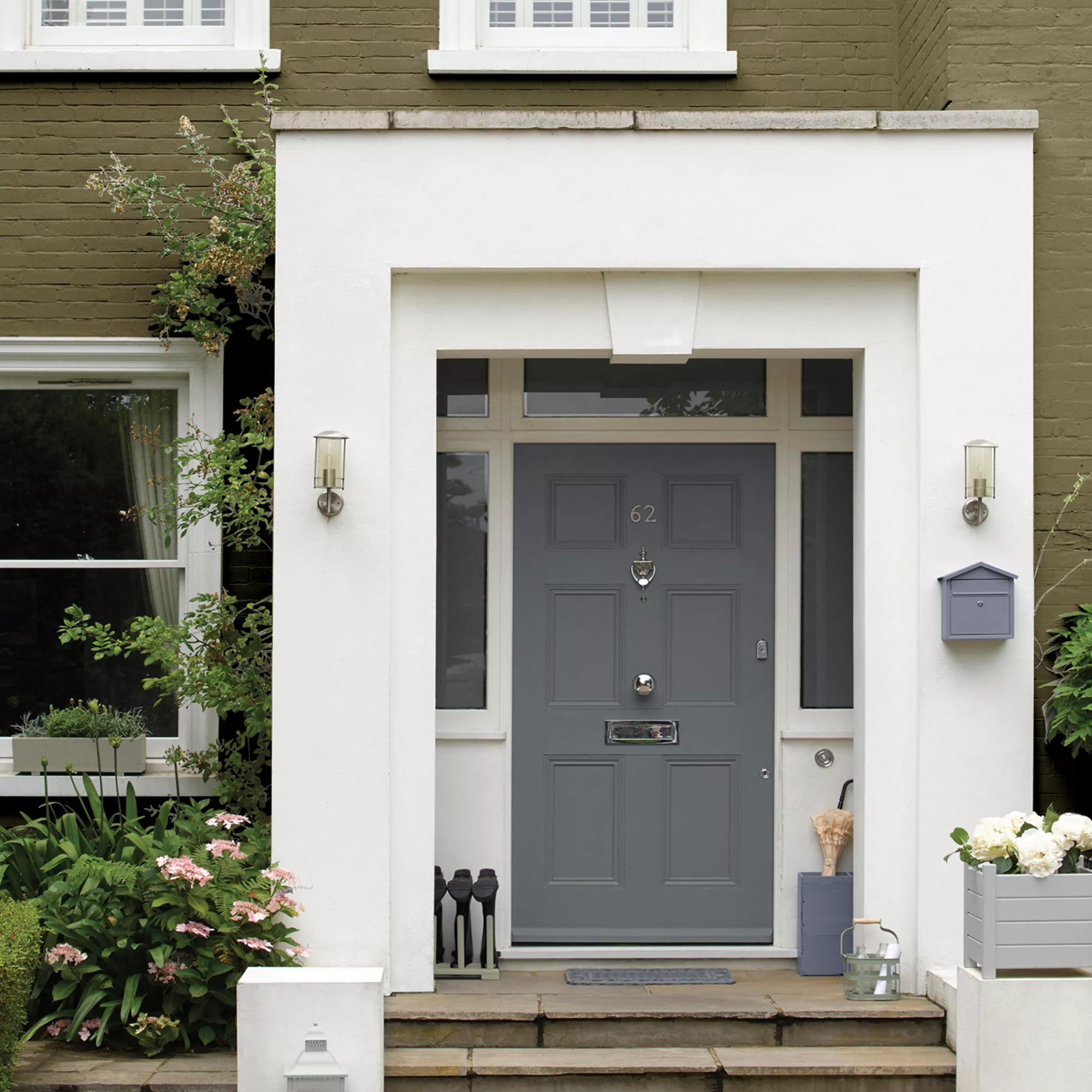 Sandtex Olive Matt Masonry Paint, 5L Tub 7 Sandtex Olive Matt Masonry Paint, 5L Tub - Image 7